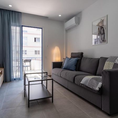Odyssey - Captivating 2-Bedroom Retreat In לרנקה מראה חיצוני תמונה