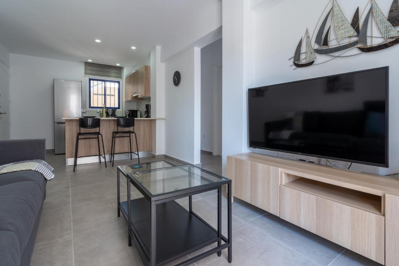 Odyssey - Captivating 2-Bedroom Retreat In לרנקה מראה חיצוני תמונה