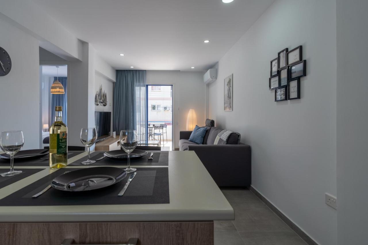 Odyssey - Captivating 2-Bedroom Retreat In לרנקה מראה חיצוני תמונה