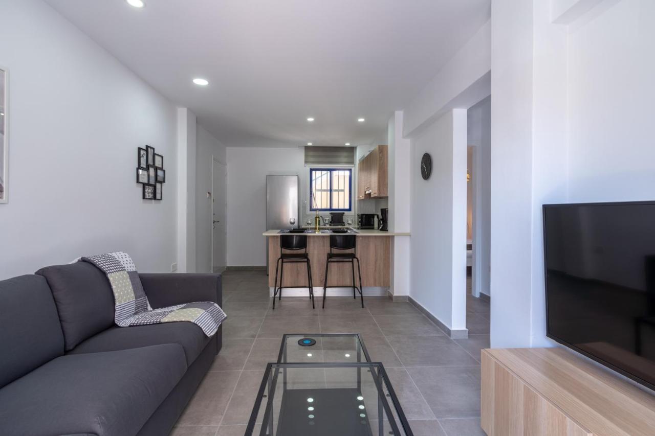 Odyssey - Captivating 2-Bedroom Retreat In לרנקה מראה חיצוני תמונה