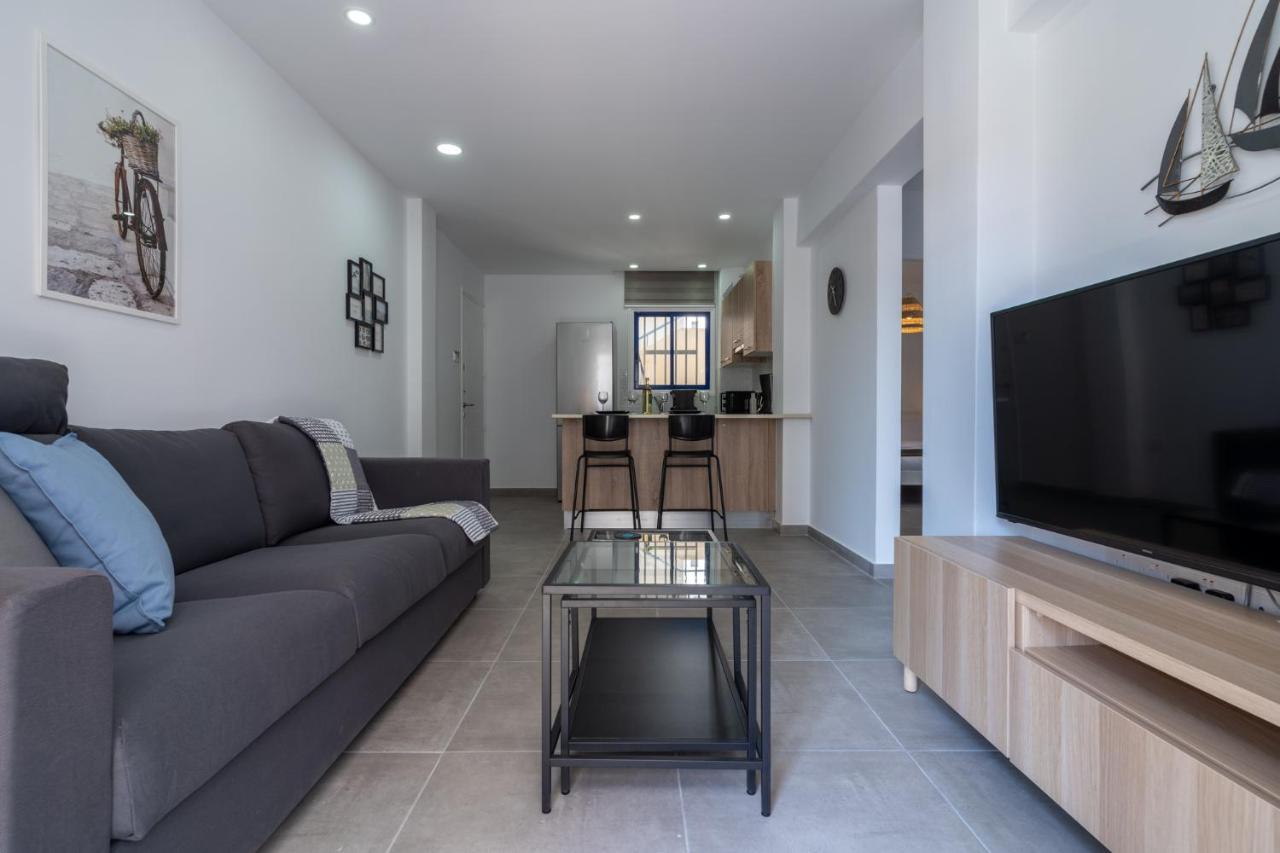 Odyssey - Captivating 2-Bedroom Retreat In לרנקה מראה חיצוני תמונה