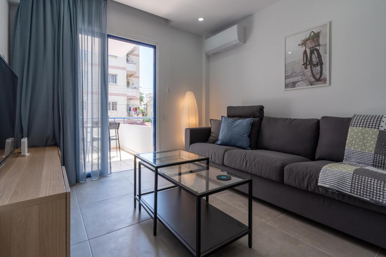 Odyssey - Captivating 2-Bedroom Retreat In לרנקה מראה חיצוני תמונה